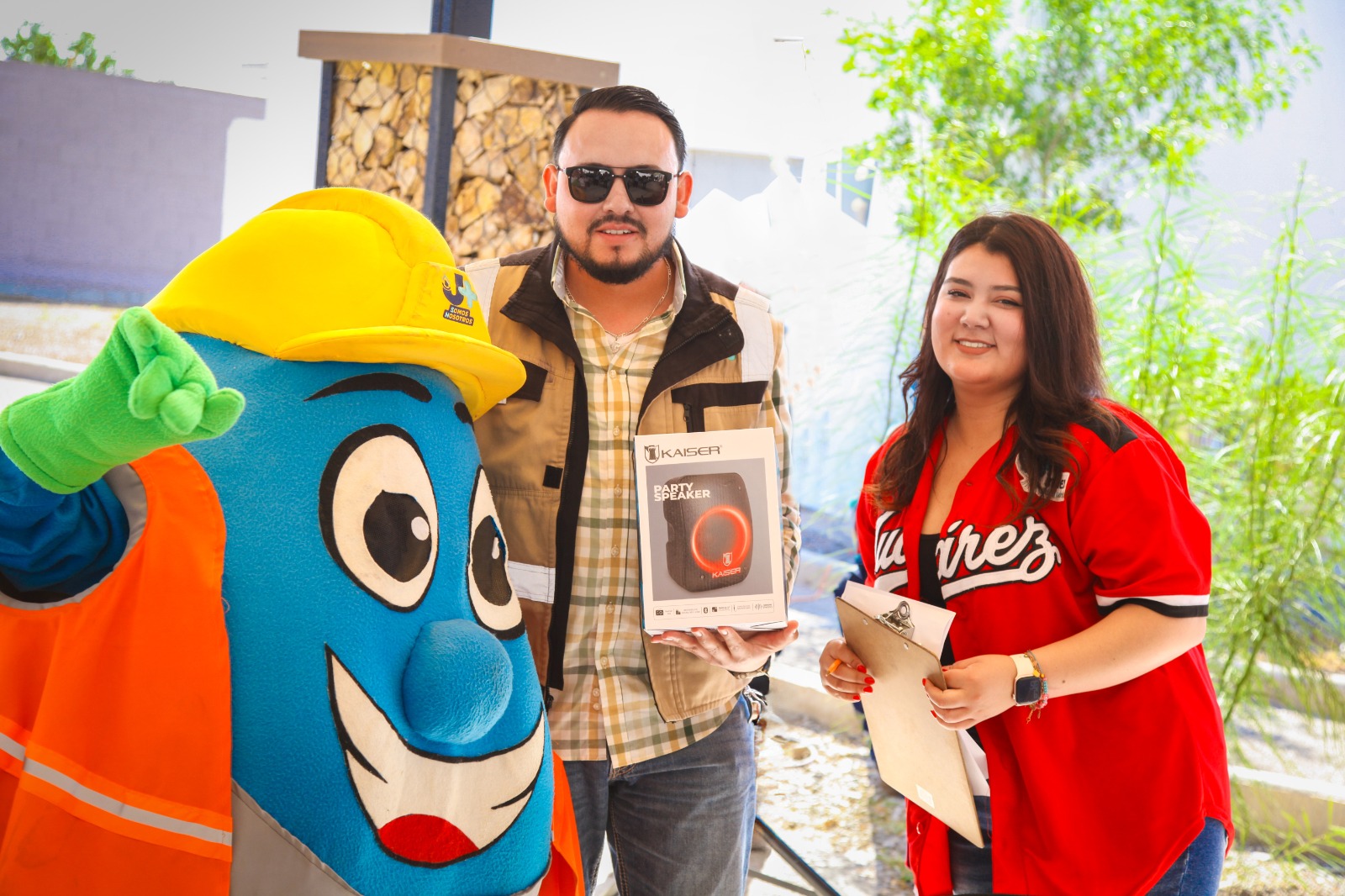 *LA J+ CELEBRA A LOS PAPÁS DEL ORGANISMO EN SU DÍA*