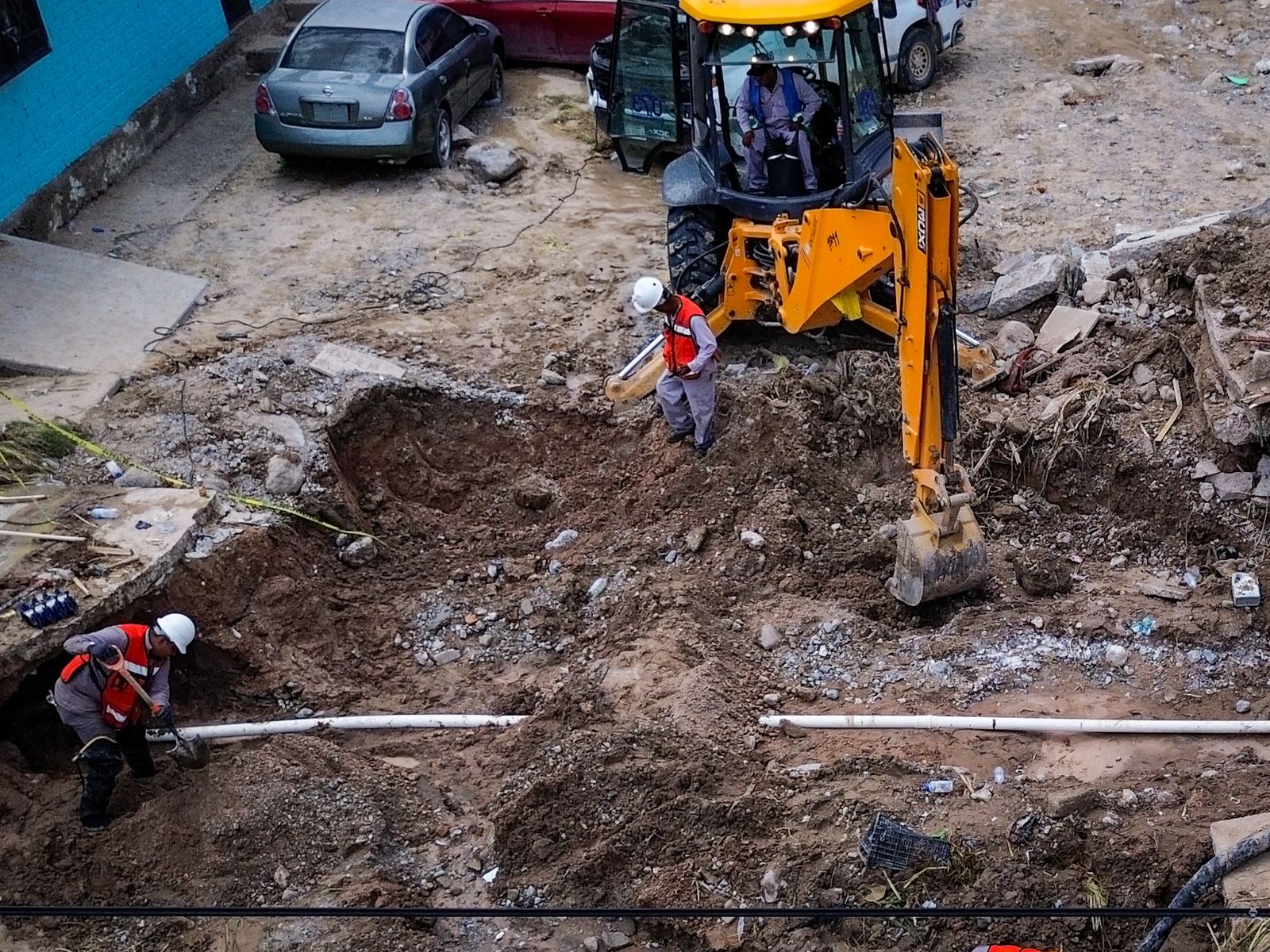 *RESTABLECEN SERVICIO DE AGUA POTABLE EN SECTOR AFECTADO POR LLUVIAS