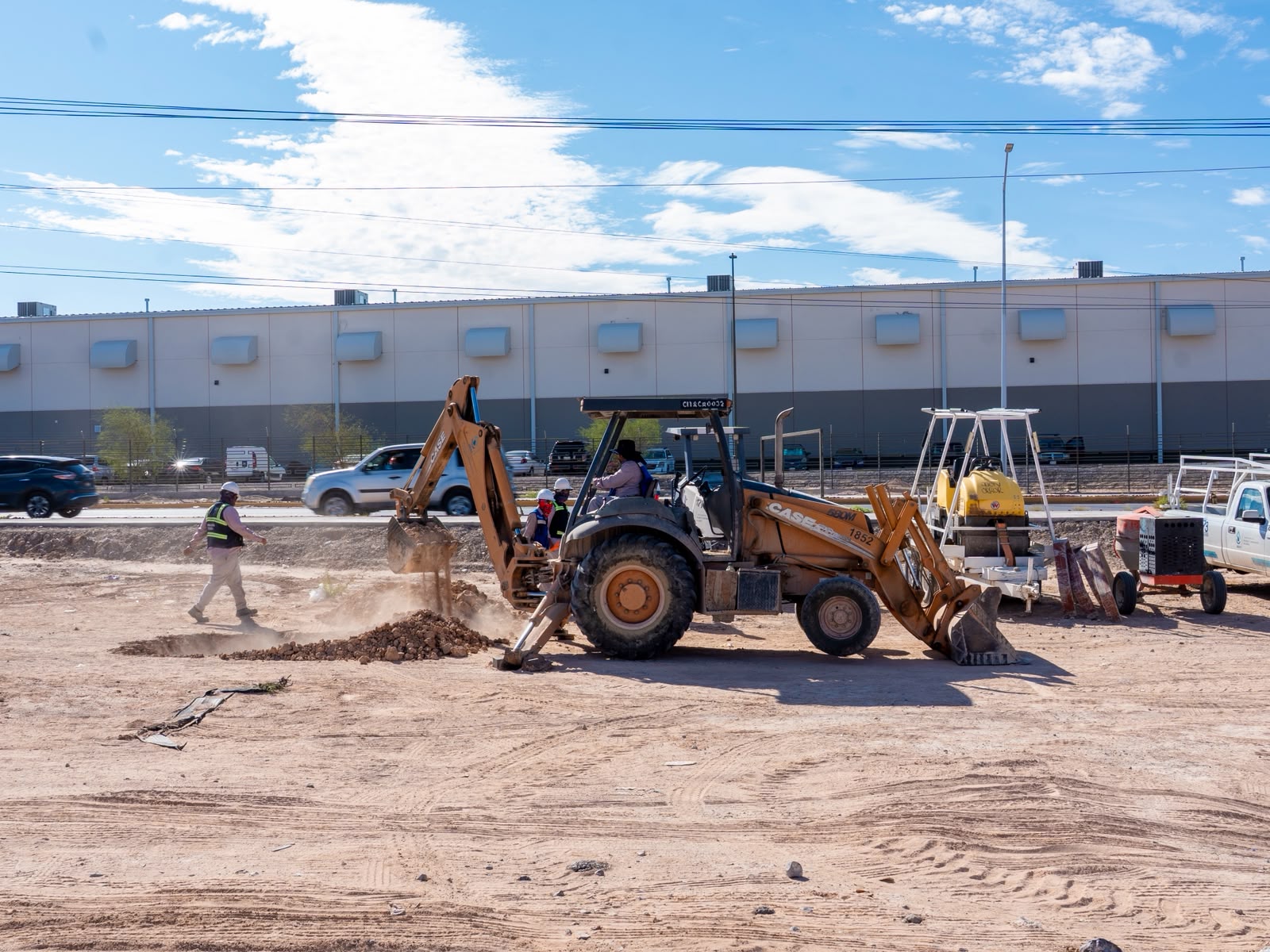 Arranca JMAS trabajos de construcción del puente Paso Las Torres-Talamás Camandari.