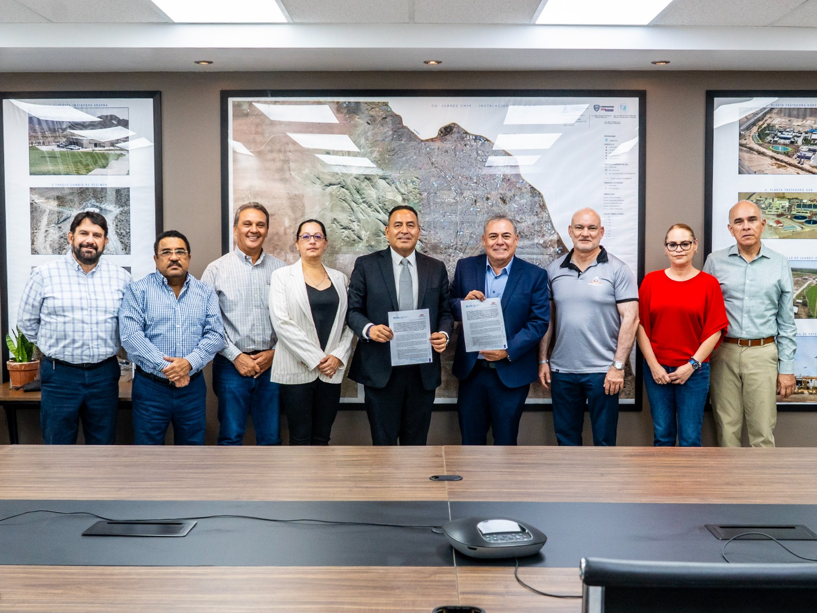 Firma JMAS Juárez convenio de colaboración con CMIC.