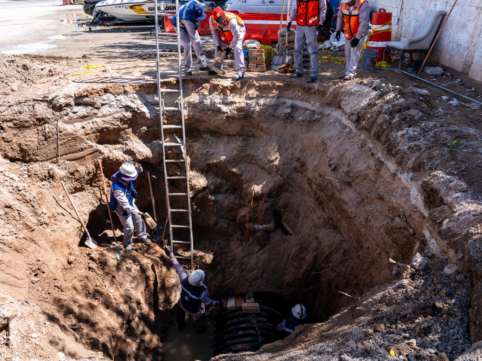 Atiende JMAS hundimiento ocasionados por las recientes lluvias.
